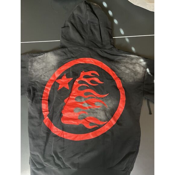 Hellstar Hoodie 🔥❤️‍🔥 — Size Medium — Flame Red Graphic — Brand New - Picture 2 of 5